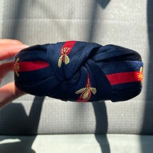 Bumblebee knotted headband